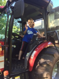 Tractor Riding/driving